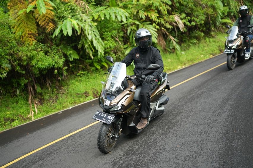 Safety Riding di Bulan Ramadan, Ini 5 Tips Aman Berkendara Motor Sambil Berpuasa