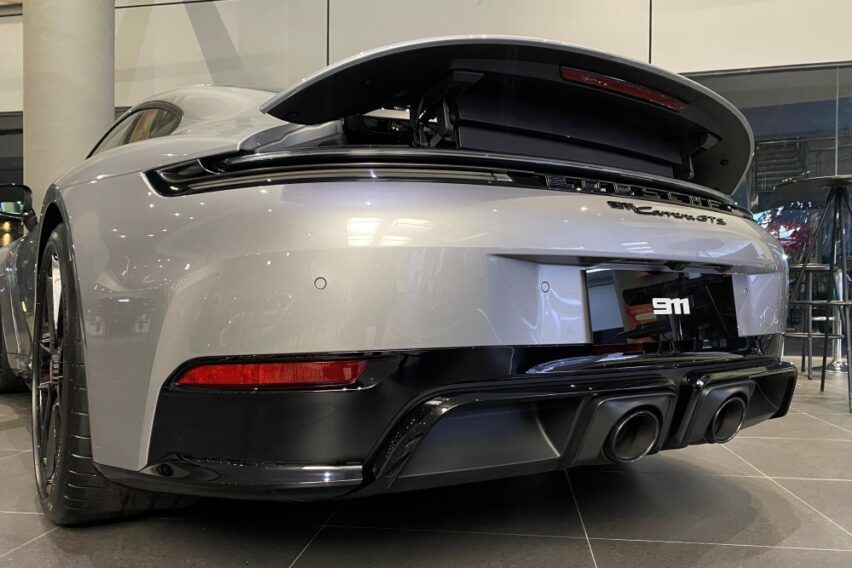 Porsche 911 GTS T-Hybrid