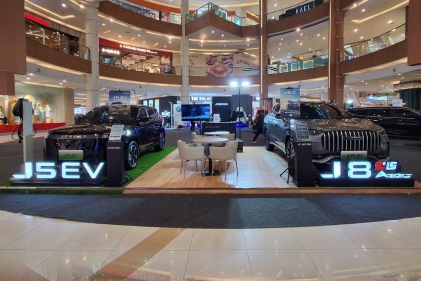 Jaecoo Pamerkan Standar Baru SUV Premium di Summarecon Mall Bekasi bersama OTO Mall Exhibition