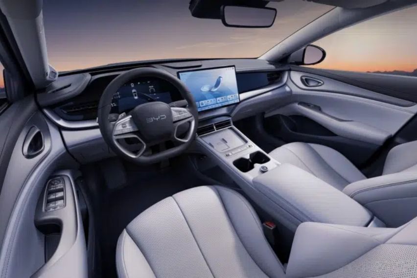 BYD Seal 07 EV interior