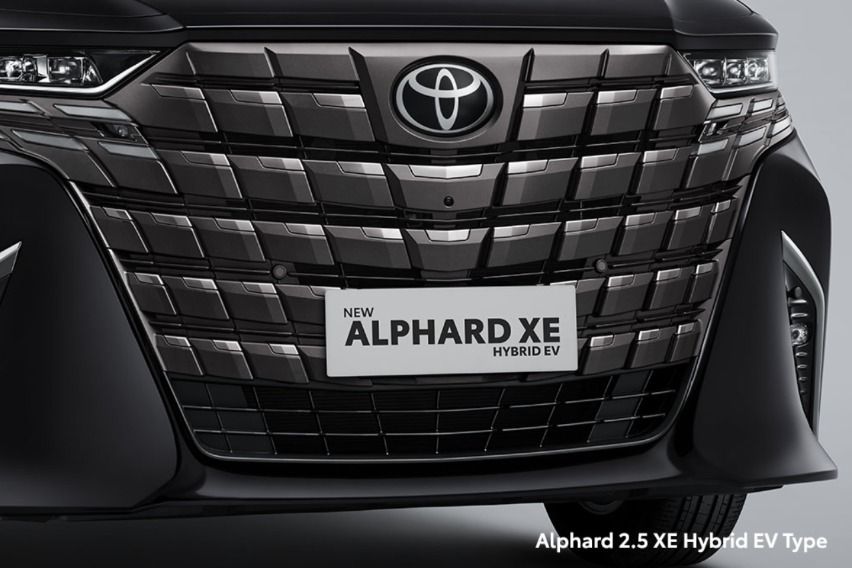 Toyota Alphard XE HEV