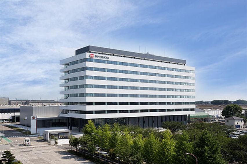 Isuzu, UD Trucks to co-develop heavy-duty model; model launch set in 2028