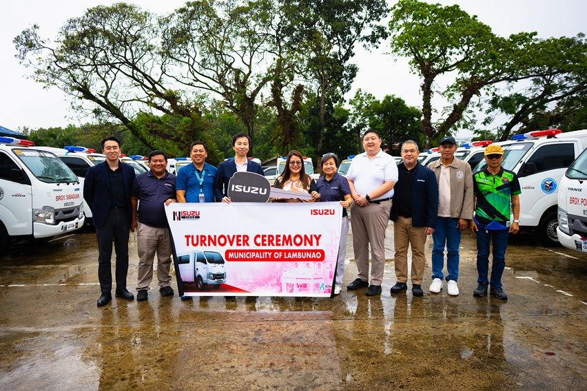 Isuzu PH delivers Traviz L units to Lambunao LGU