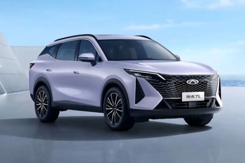 Chery Tiggo 7L Resmi Diperkenalkan, Kembarannya Omoda C7