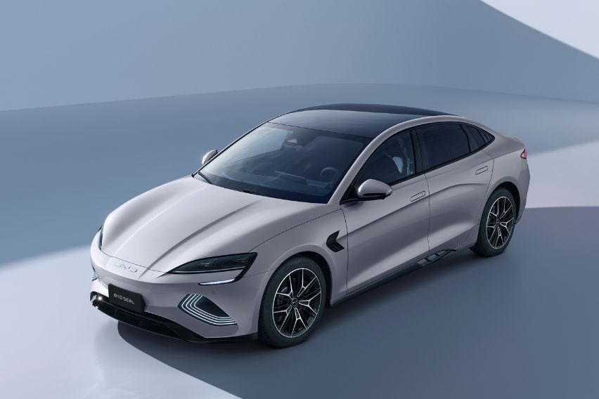 BYD provides mild updates to UK-spec Seal