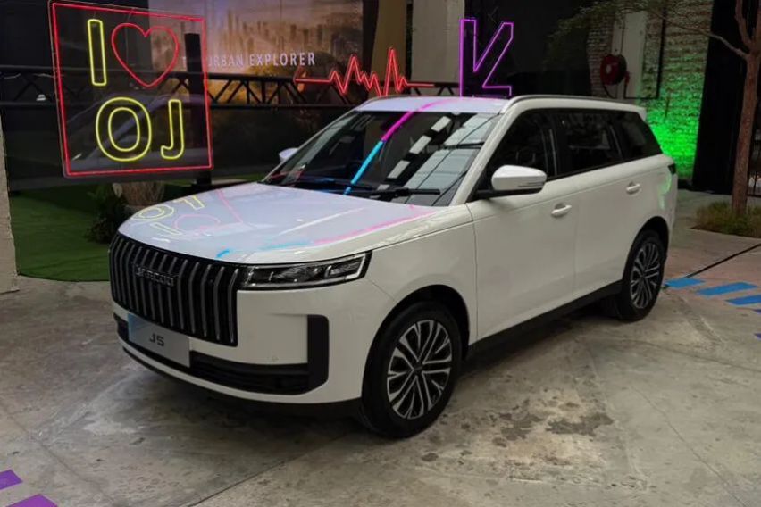 Jaecoo J5 SUV