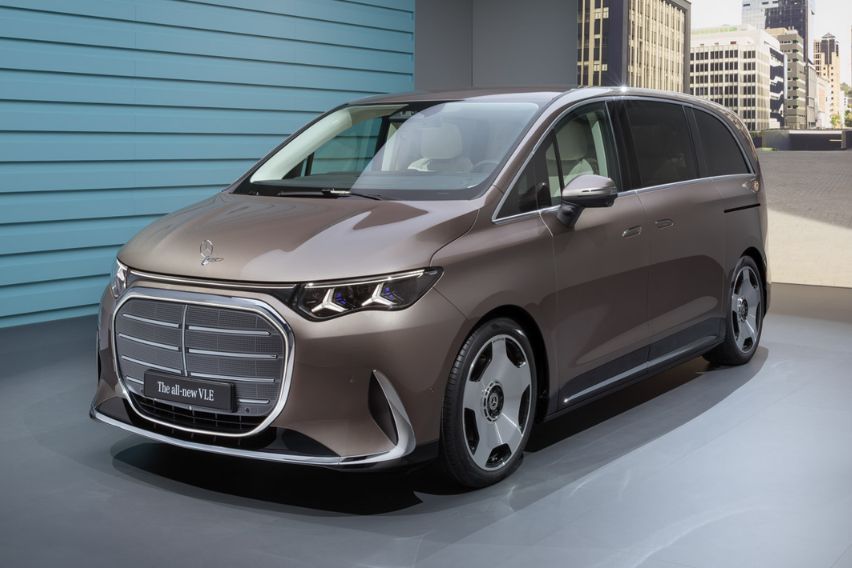 Mercedes-Benz VLE front