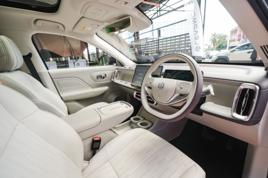 Leapmotor B10 interior