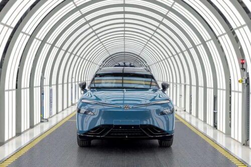 Volkswagen Mulai Produksi Massal ID.Unyx 08, SUV Listrik Pintar Hasil Kolaborasi dengan Xpeng