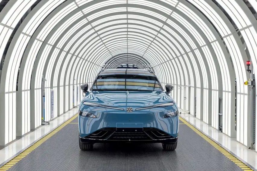 Volkswagen Mulai Produksi Massal ID.Unyx 08, SUV Listrik Pintar Hasil Kolaborasi dengan Xpeng