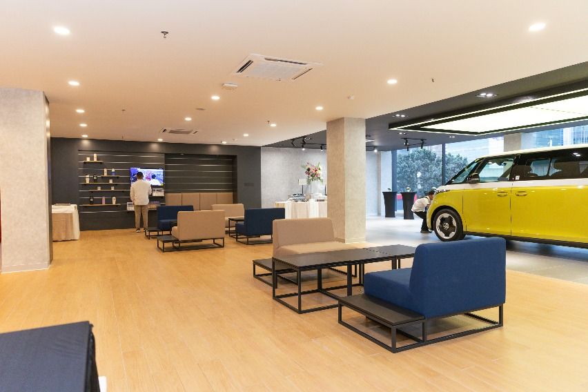 Volkswagen Showroom