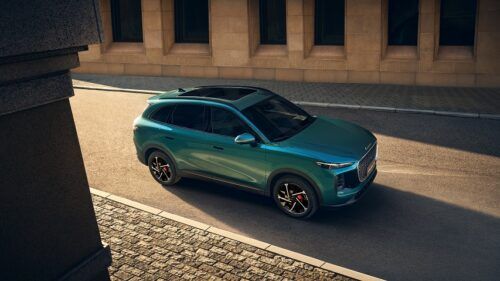 Libur Panjang di Jakarta: Coba Kecanggihan SUV PHEV LEPAS L8 di Kelapa Gading dan Bekasi