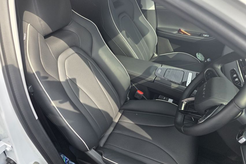 kursi depan Chery Tiggo Cross CSH