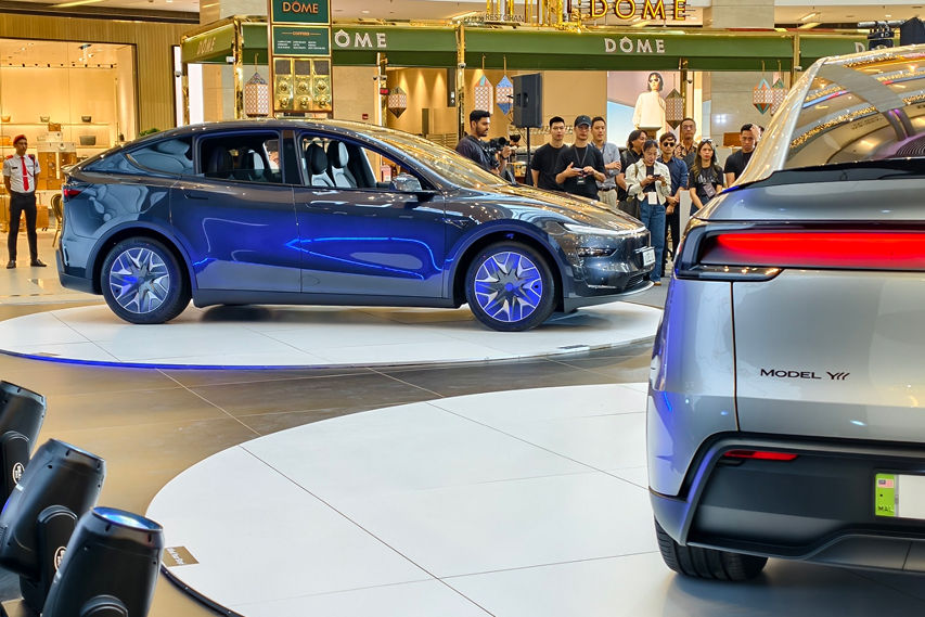 Tesla Model Y L side profile view Malaysia launch