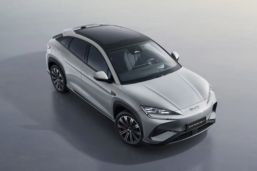 BYD Sealion 7