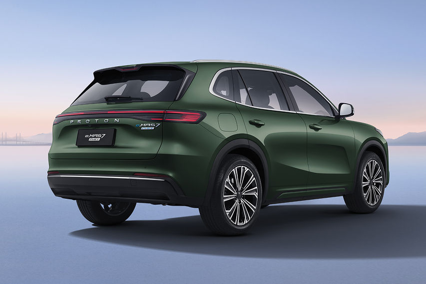 Proton emas7 phev emerald green rear view colour