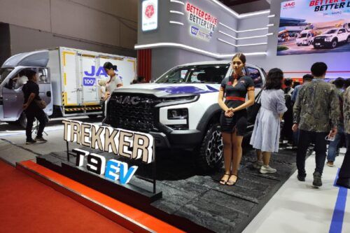 Debut di GIICOMVEC 2026, JAC Motors Pajang Lini EV Rakitan Lokal 