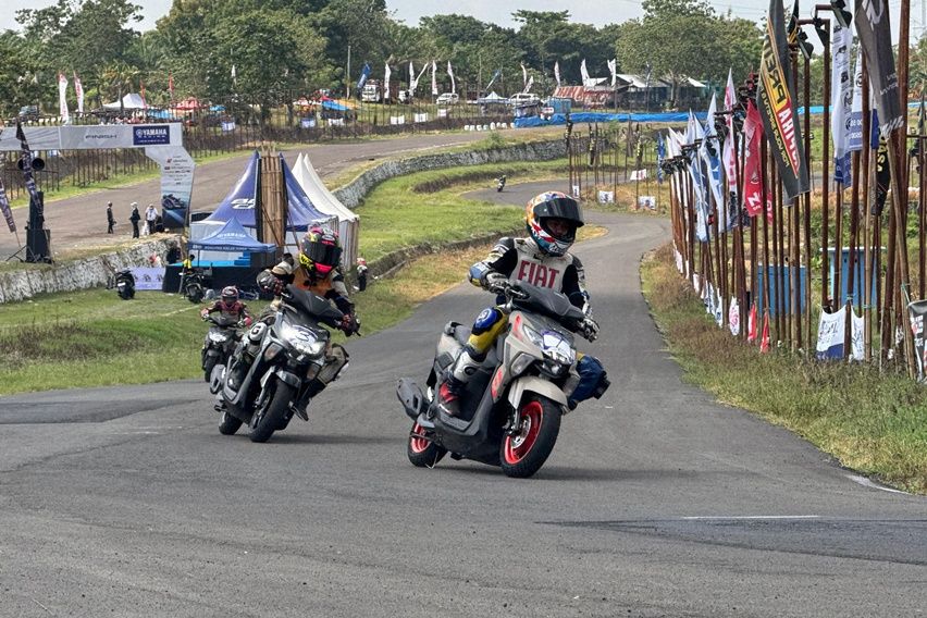 Yamaha Gear Ultima Uji Durabilitas di Sirkuit Puncak Mario
