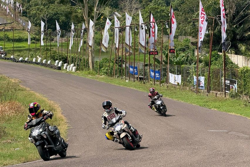 Yamaha Gear Ultima Endurance Race