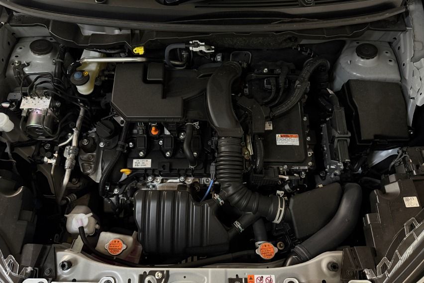 Daihatsu Rocky e-Smart Hybrid