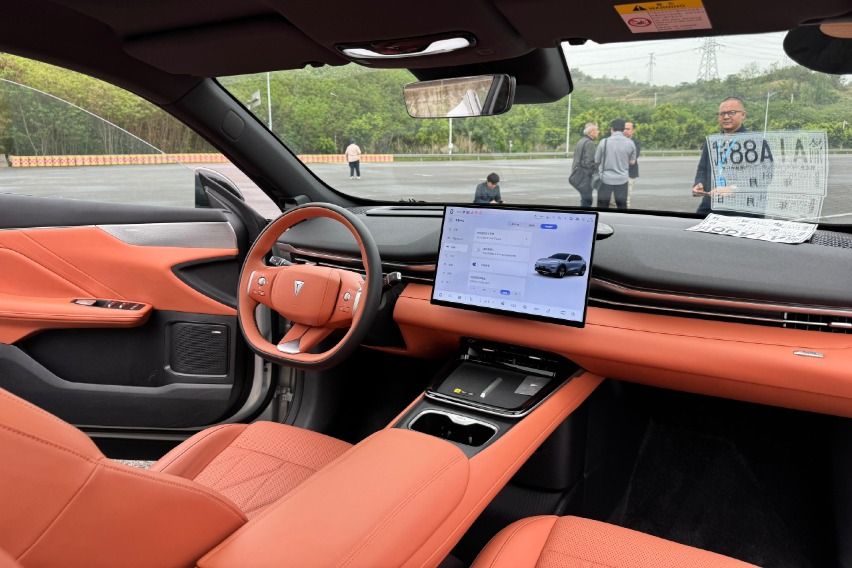 kabin Changan Deepal S05