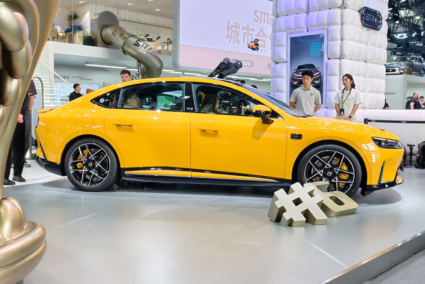 smart#6 side profile view