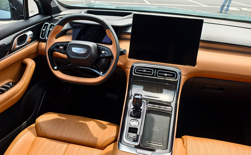 new Proton X70 cockpit view