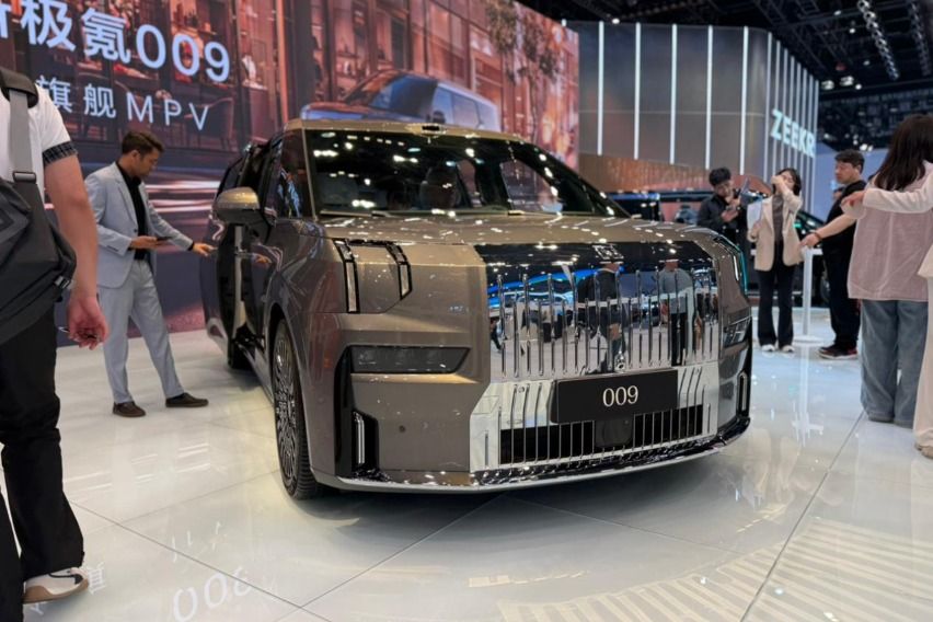 Zeekr 009