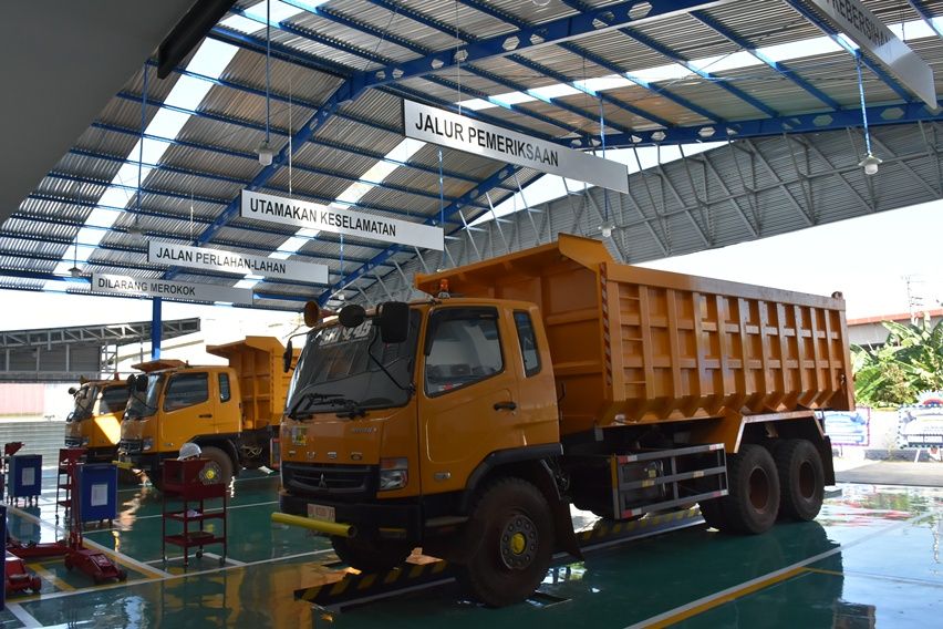 Fuso Service Center Pertama di Kolaka