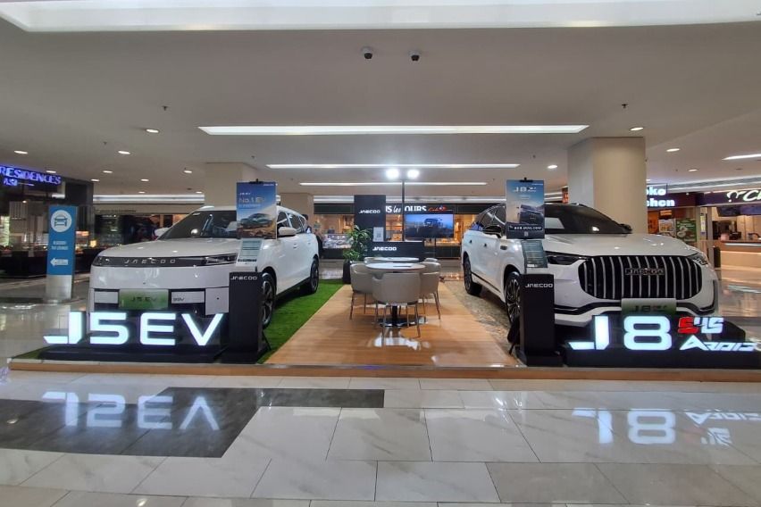 Cari Mobil yang Biaya Hariannya Lebih Murah dari Segelas Kopi? Temukan Jawabannya di Booth JAECOO Kokas! 