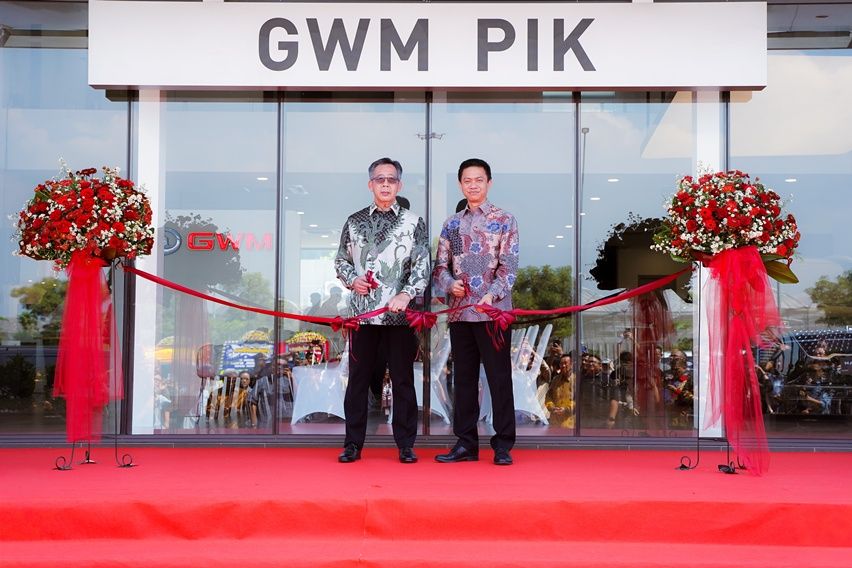 Potong pita Grand Opening GWM PIK