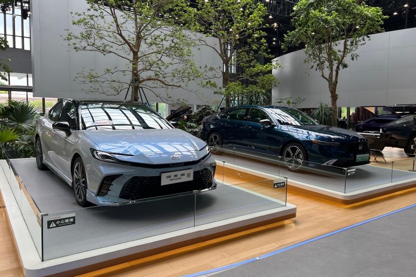 Ini Alasan Camry Hybrid EV dan Accord PHEV Dipajang di Markas GAC Group