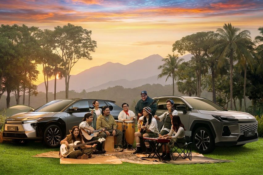 Toyota Motor PH taps Ben&Ben as ambassadors for latest initiative