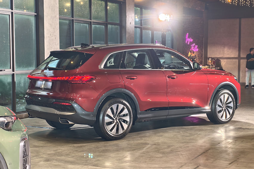 Audi Q5 rear
