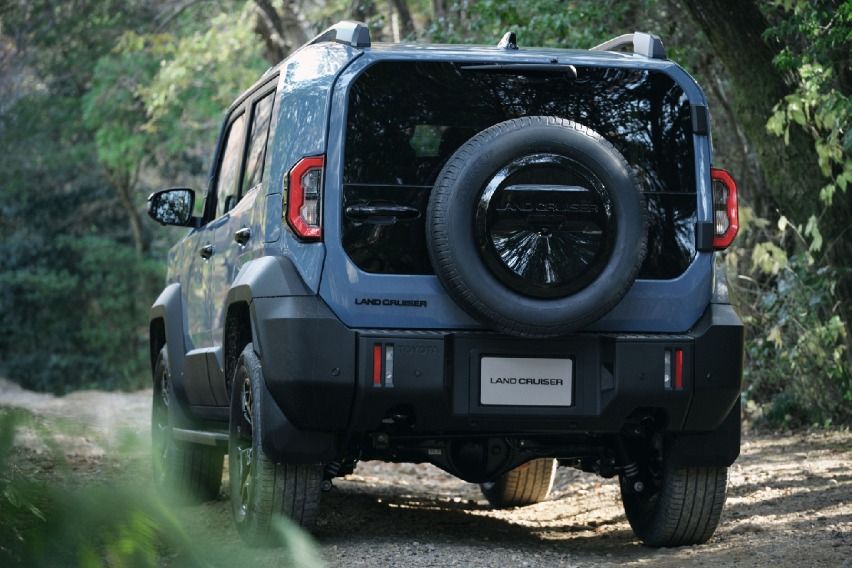 Toyota Land Cruiser FJ