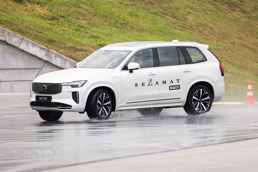 Volvo XC90 selamat driving experience sepang