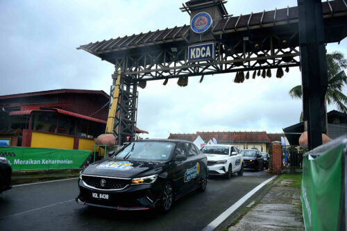 Proton 10,000 sMILEs Expedition kicks off: Cross-border drive across Sabah, Sarawak and Brunei