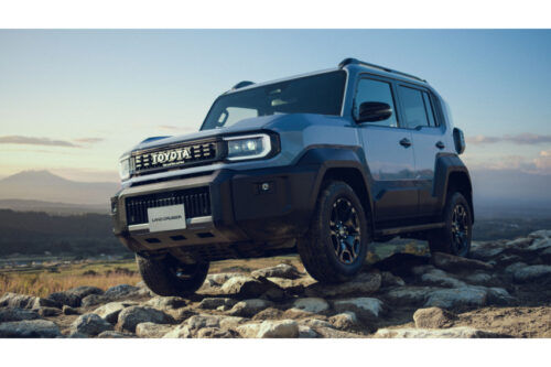 Toyota starts sale of Land Cruiser FJ in Japan