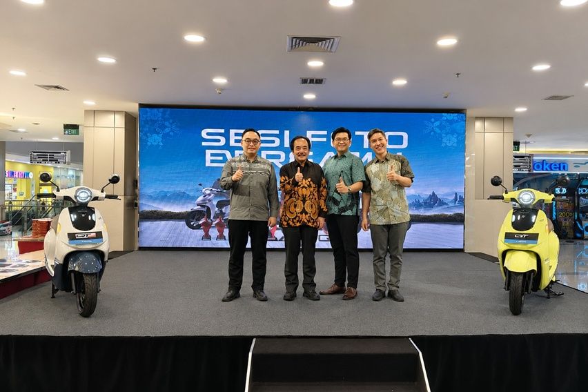 Sapa Warga Surabaya, Indomobil eMotor QT dan QT Pro Resmi Meluncur Mulai Rp16,9 Juta