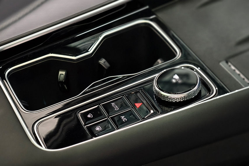 Chery Tiggo 9 gear selector view Malaysia