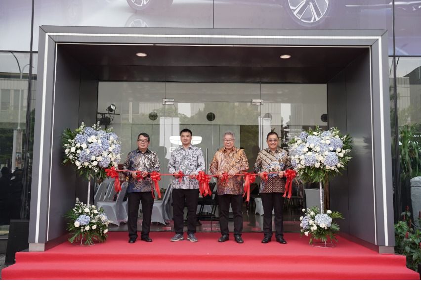 Diler Geely DPM