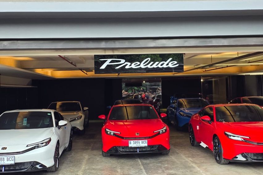 Honda Serah Terima Prelude Pada Konsumen Pertama di Indonesia