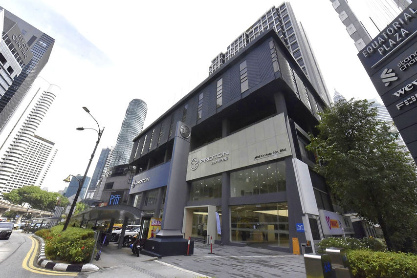 Proton emas outlet Malaysia