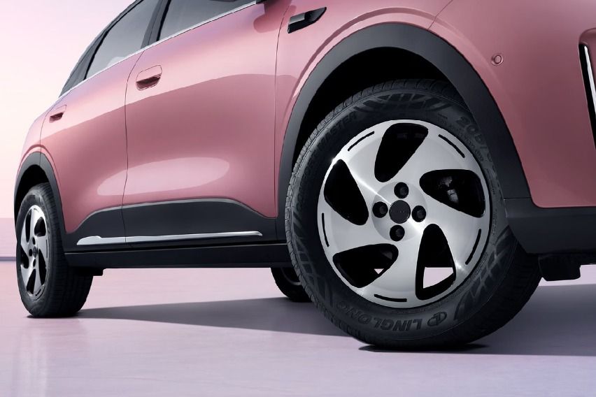 pelek baru Geely EX2 facelift