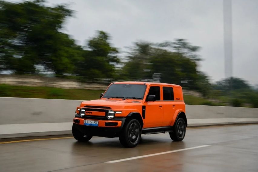 First Drive iCAR V23 iWD: SUV Listrik Gaya Retro yang Bikin Berkendara Terasa Natural