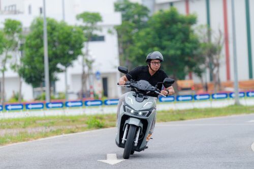 VinFast e-Scooter Dirancang untuk Menaklukkan Jalanan Indonesia