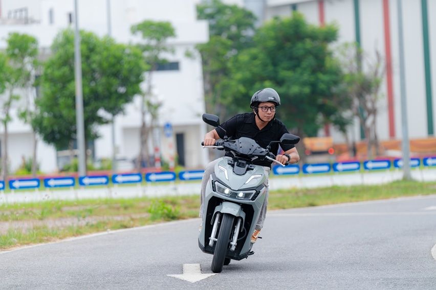 VinFast e-Scooter Dirancang untuk Menaklukkan Jalanan Indonesia
