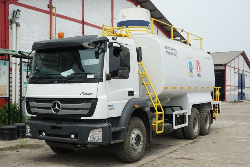 Mercedes-Benz dan Karoseri Lokal Bersinergi, Hasilkan Truk yang Siap Kerja 