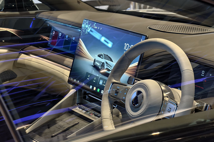 Denza Z9 GT interior