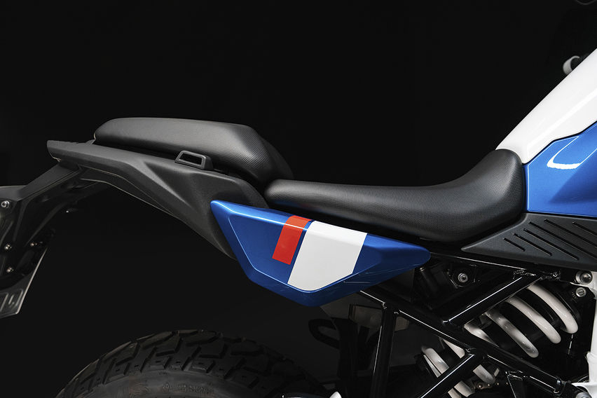 2026 BMW F 450 GS seat